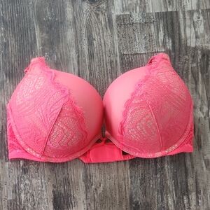 Victoria's Secret Coral Lace Bombshell Push-Up Bra